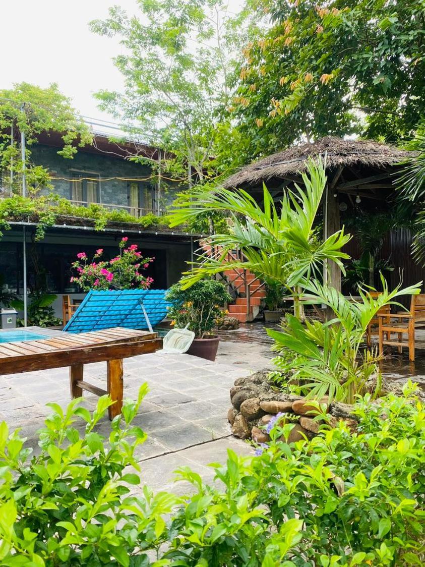 Jungle Boss Travel Lodge Phong Nha Kültér fotó