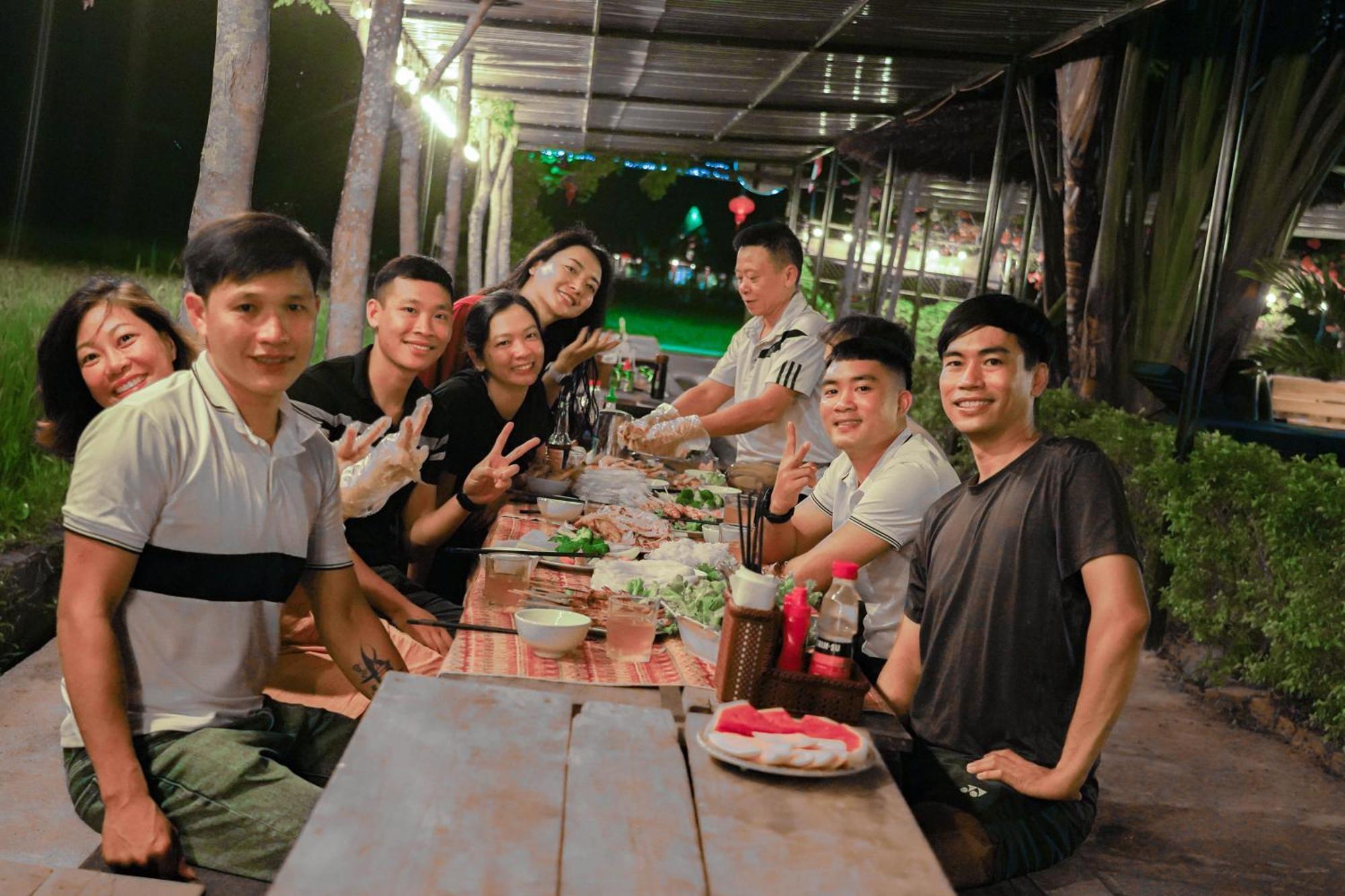 Jungle Boss Travel Lodge Phong Nha Kültér fotó